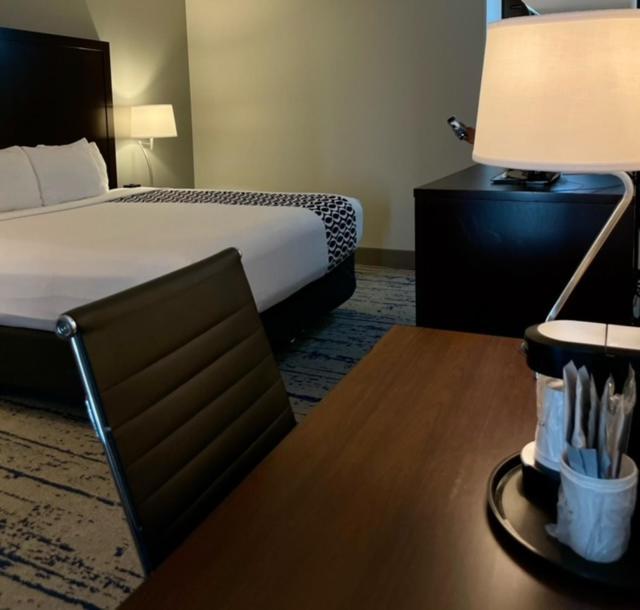 La Quinta Inn By Wyndham Lynnwood Eksteriør billede
