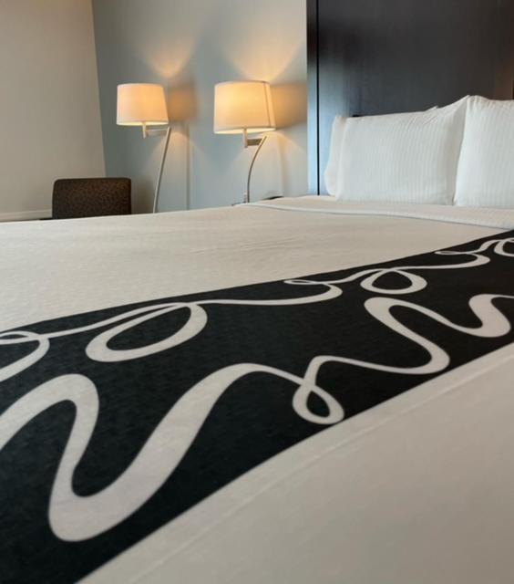 La Quinta Inn By Wyndham Lynnwood Eksteriør billede