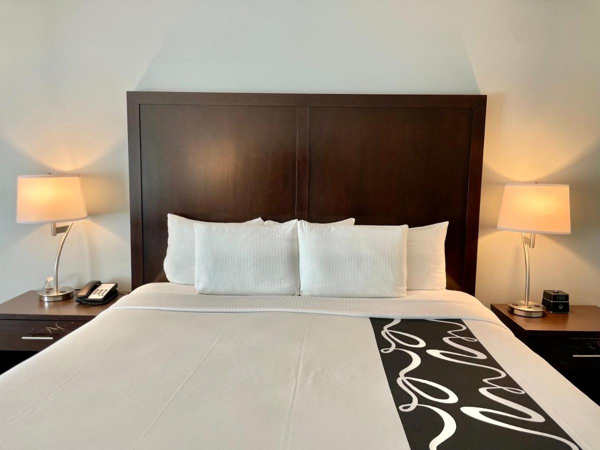 La Quinta Inn By Wyndham Lynnwood Eksteriør billede