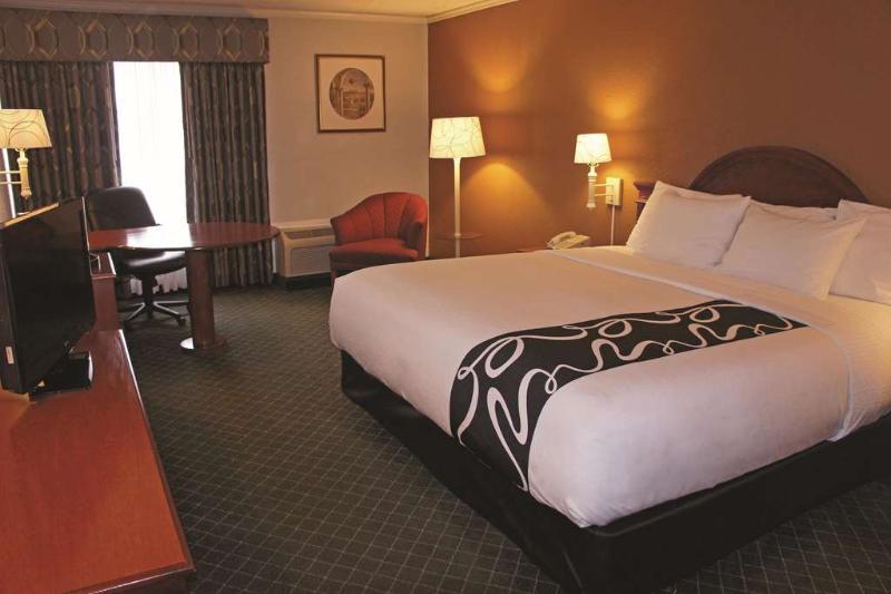 La Quinta Inn By Wyndham Lynnwood Eksteriør billede